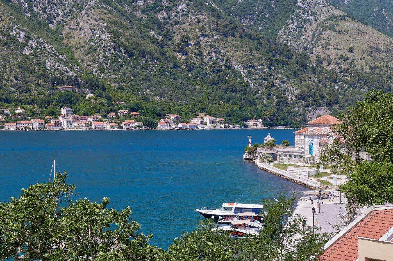 Apartment Plagenti With Sea View Kotor Exterior foto